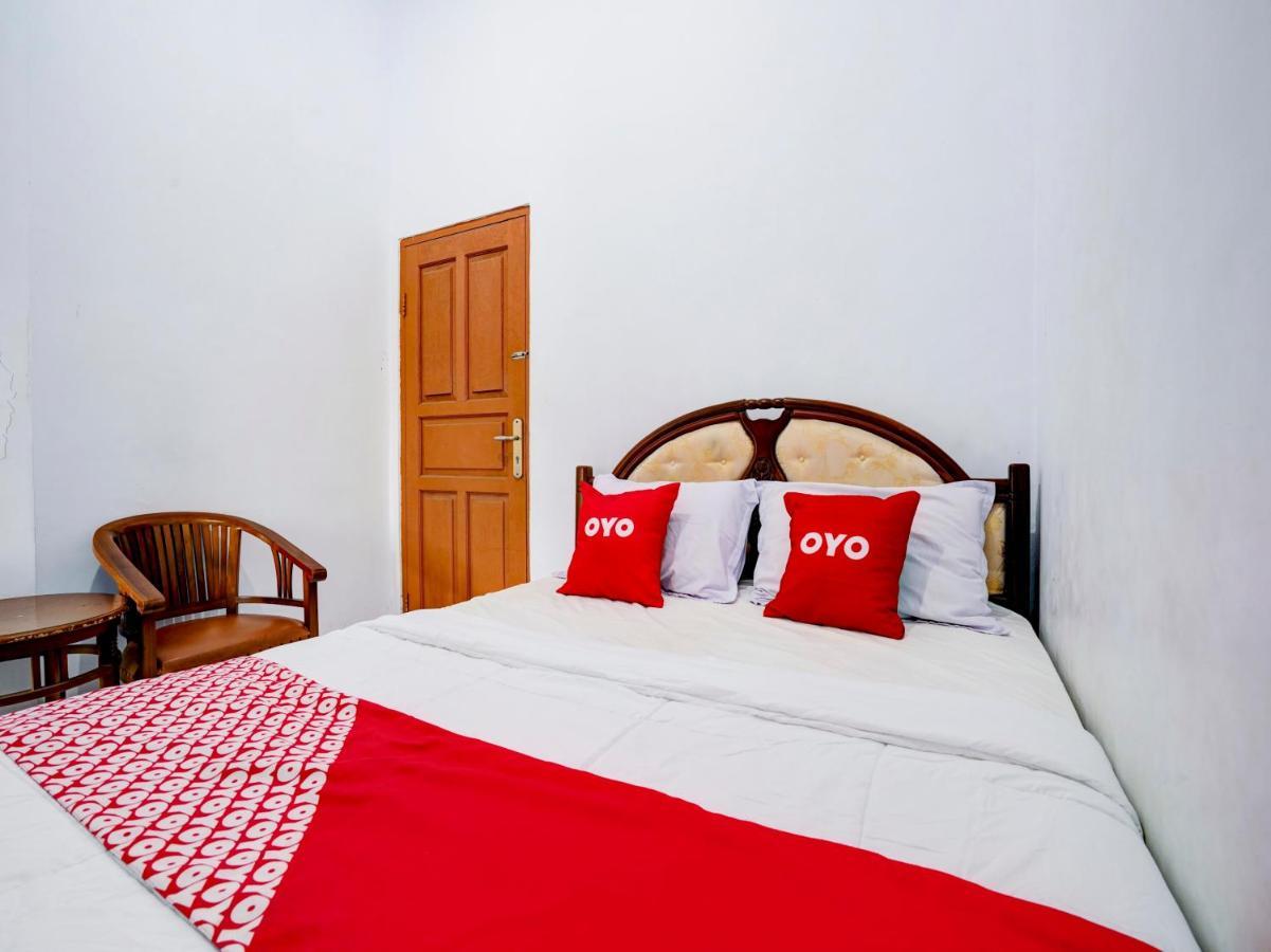 Super Oyo 90118 Hotel Diamond Syariah Subang Luaran gambar