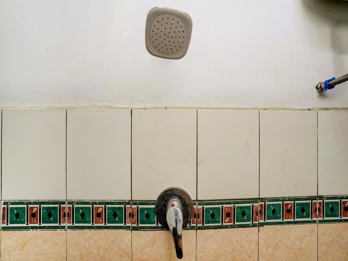 Super Oyo 90118 Hotel Diamond Syariah Subang Luaran gambar